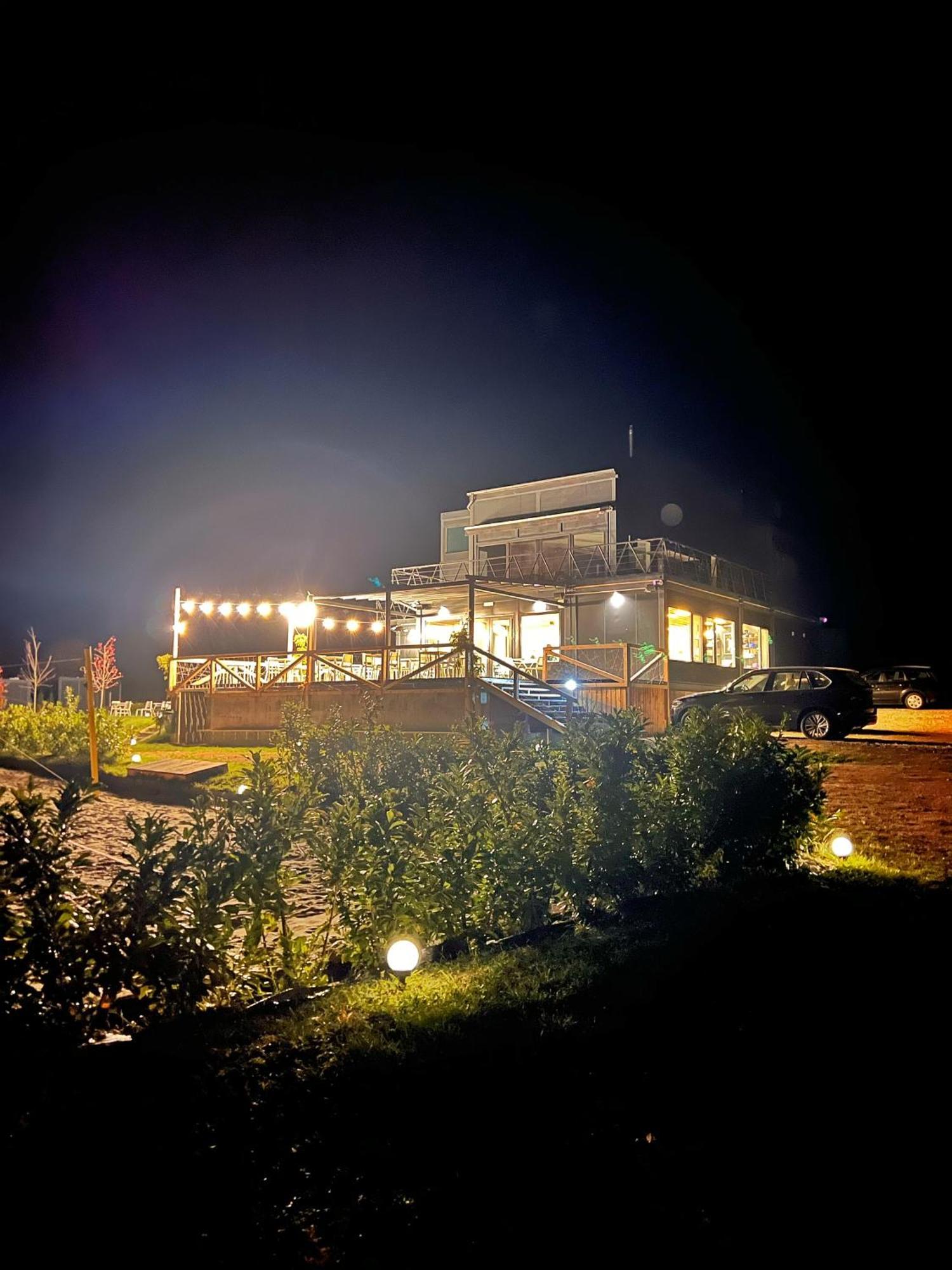 Flandra Glamping Hotel Corbeni Buitenkant foto