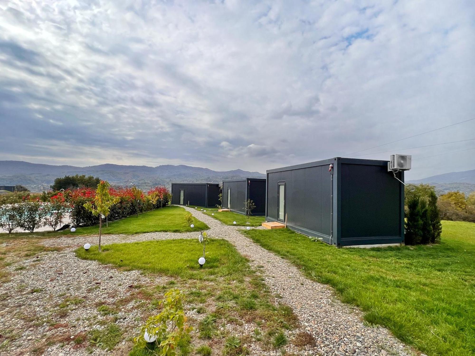 Flandra Glamping Hotel Corbeni Buitenkant foto