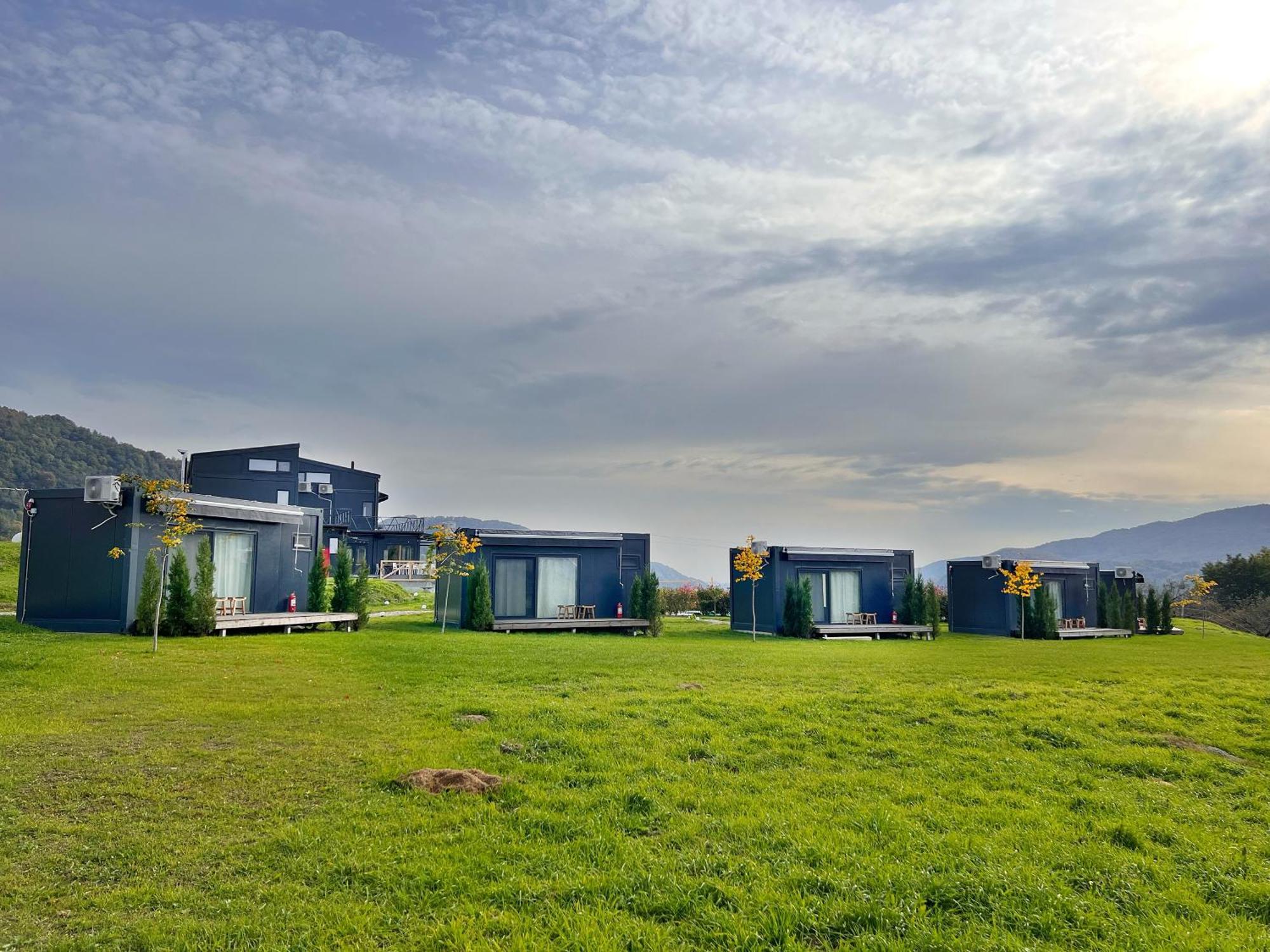 Flandra Glamping Hotel Corbeni Buitenkant foto