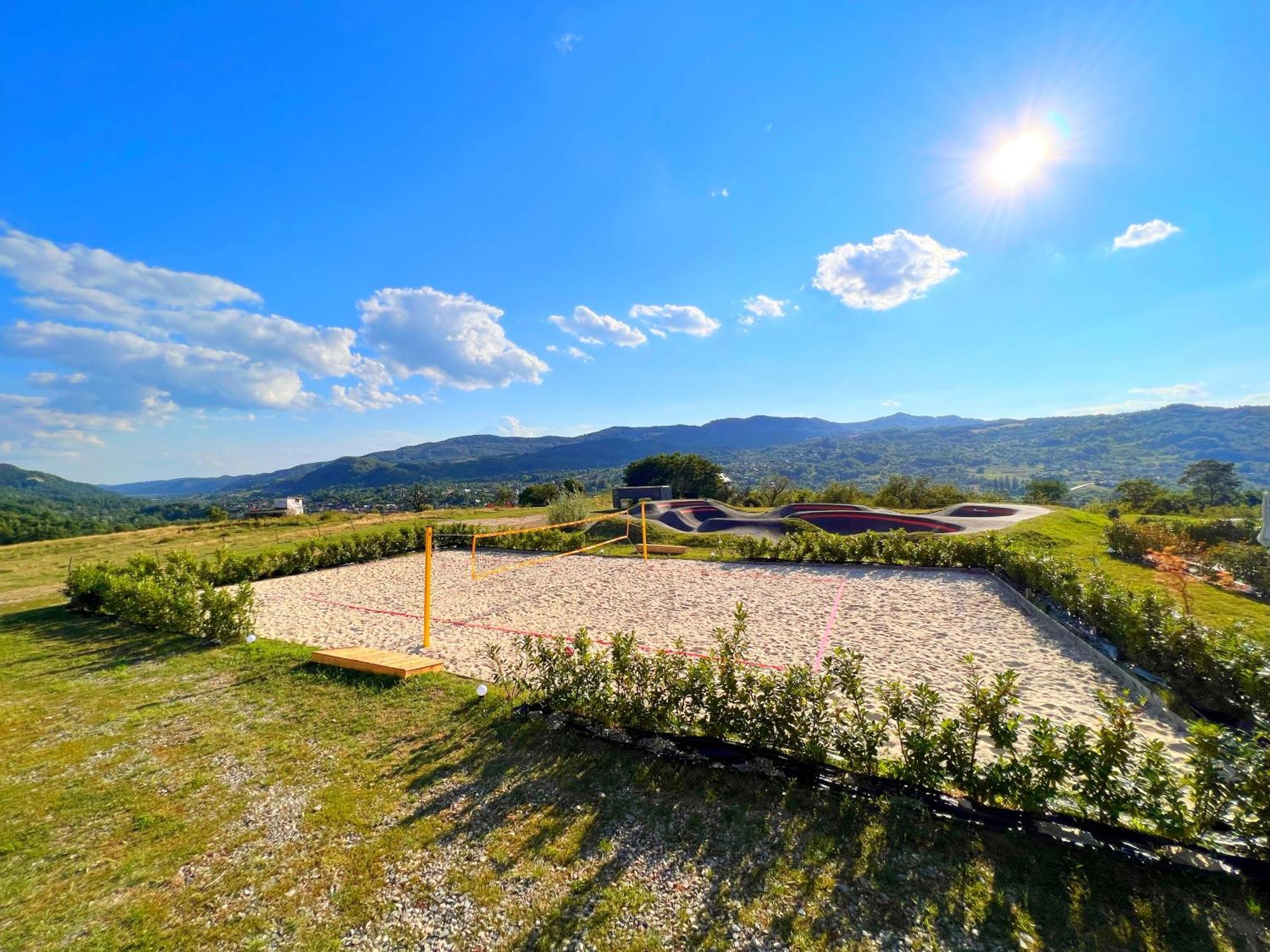 Flandra Glamping Hotel Corbeni Buitenkant foto