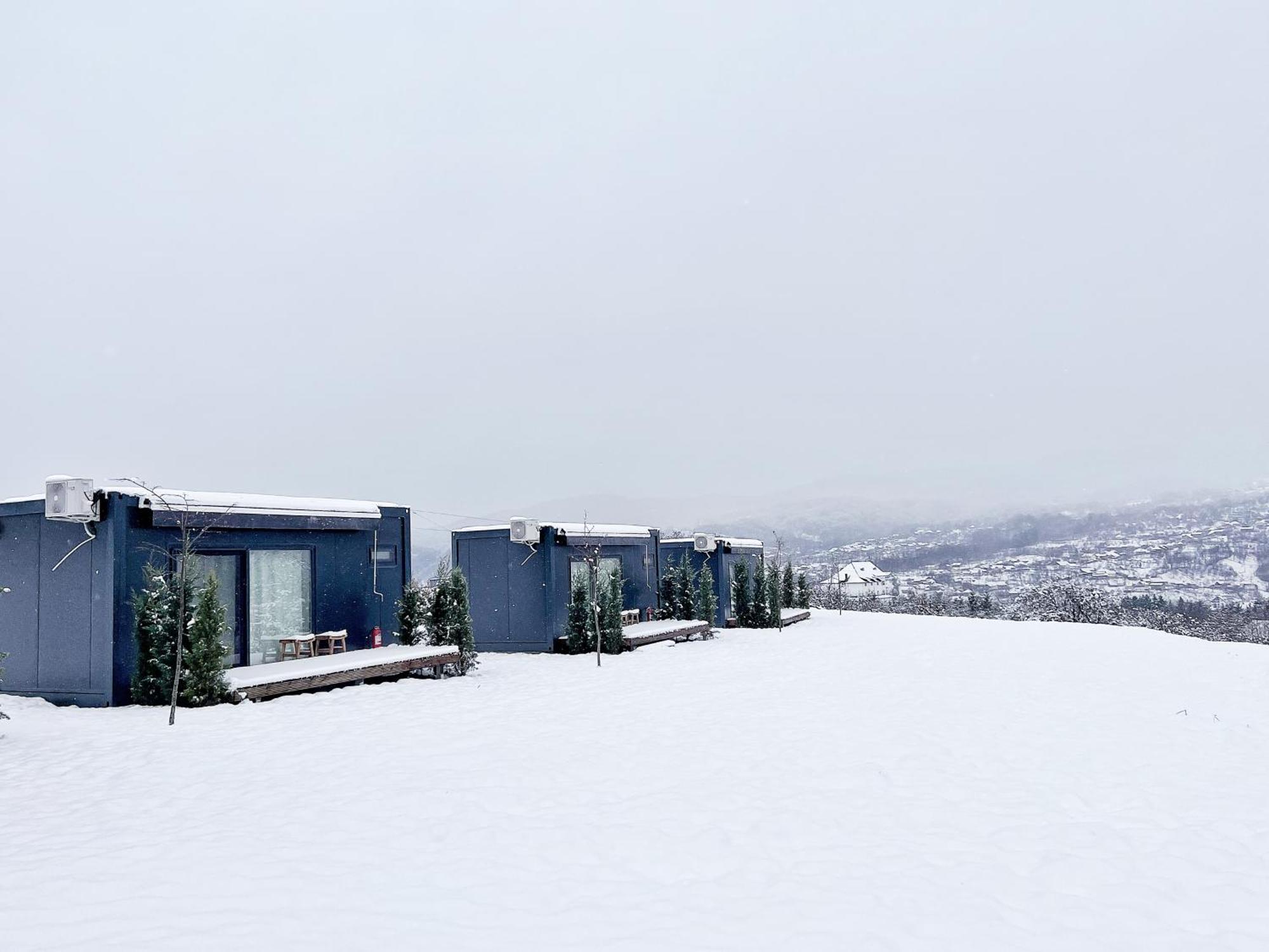 Flandra Glamping Hotel Corbeni Buitenkant foto