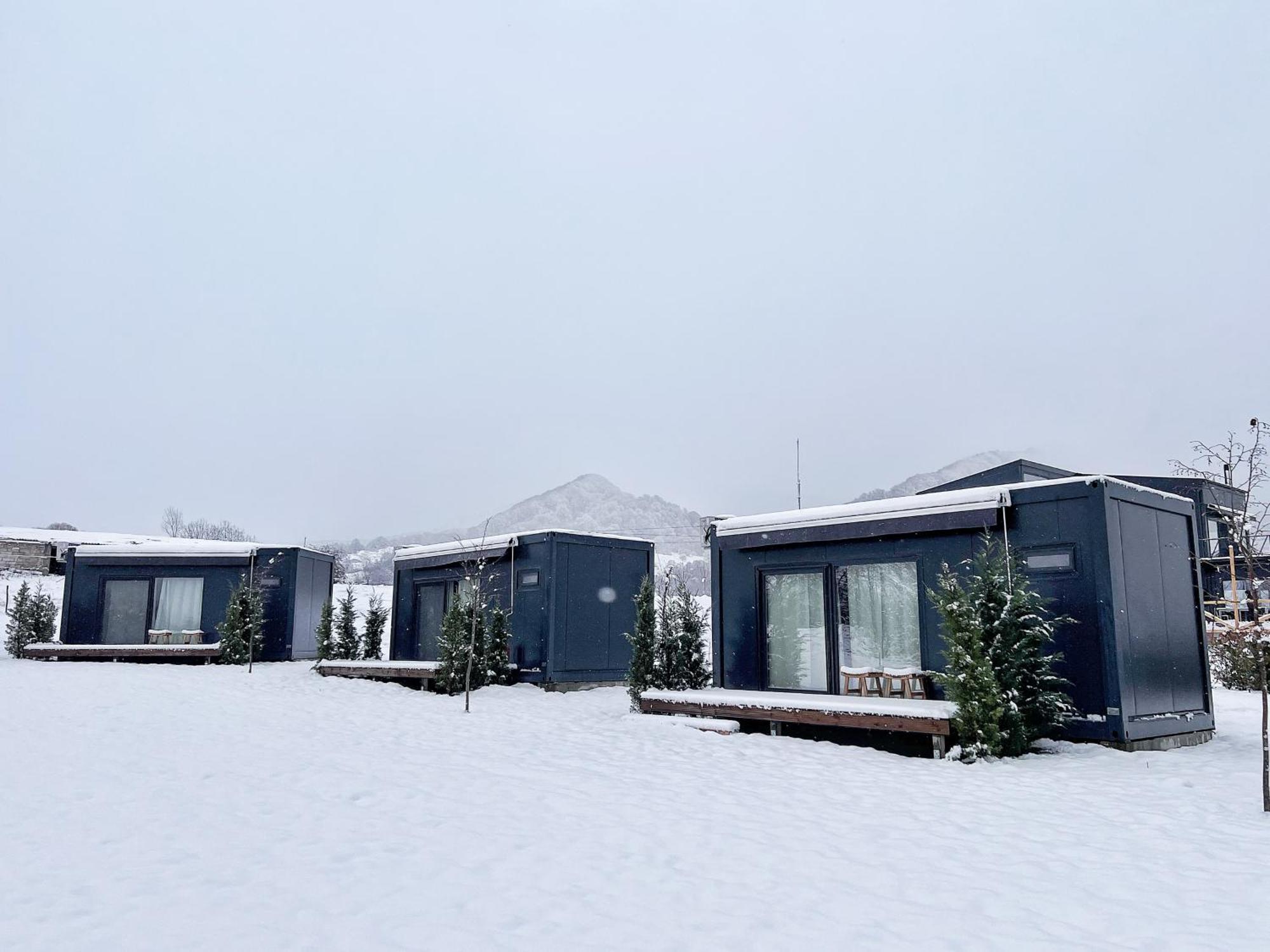 Flandra Glamping Hotel Corbeni Buitenkant foto