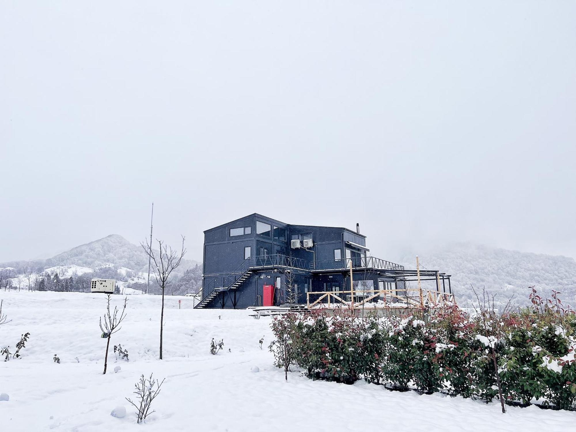 Flandra Glamping Hotel Corbeni Buitenkant foto