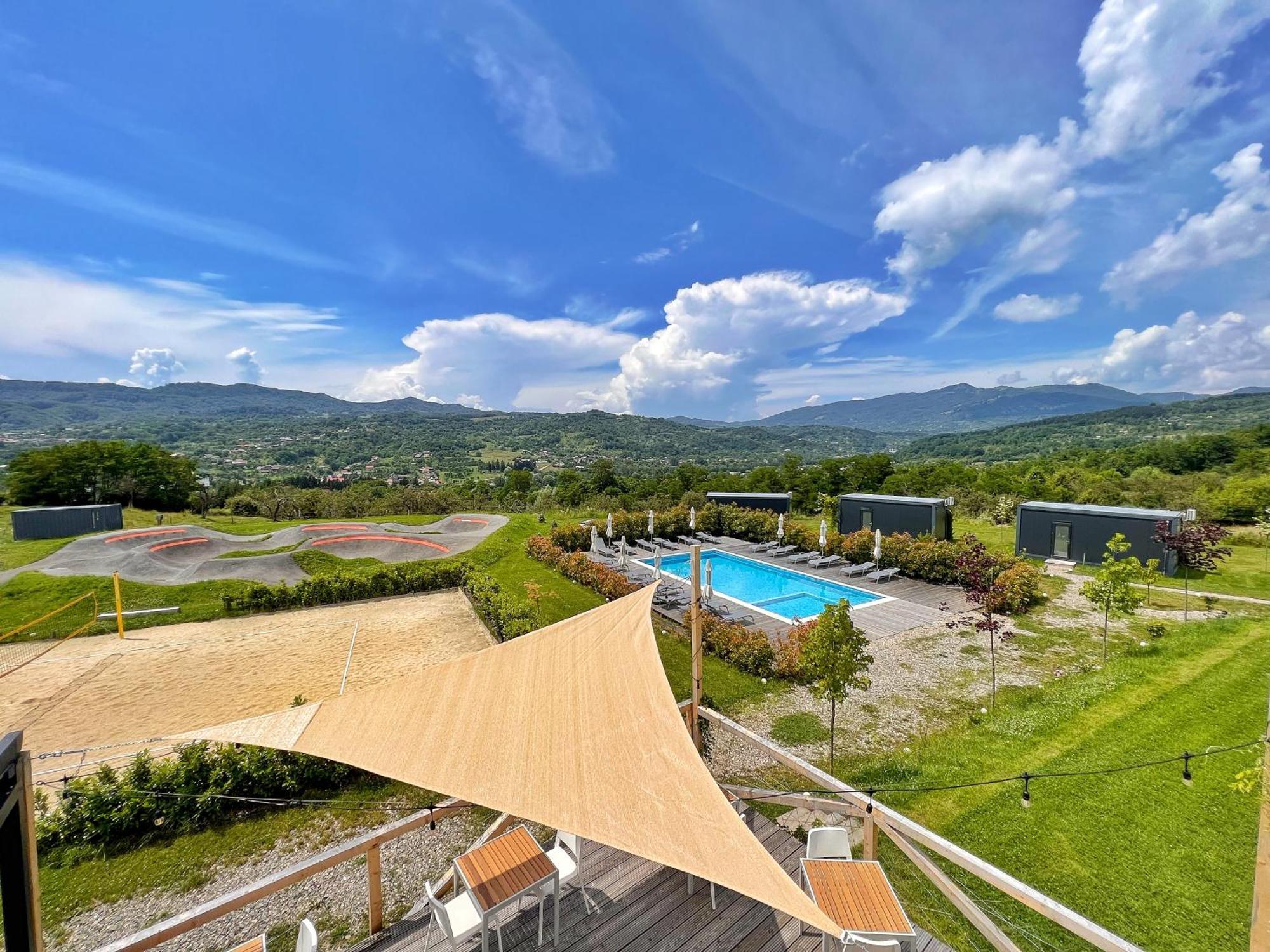 Flandra Glamping Hotel Corbeni Buitenkant foto
